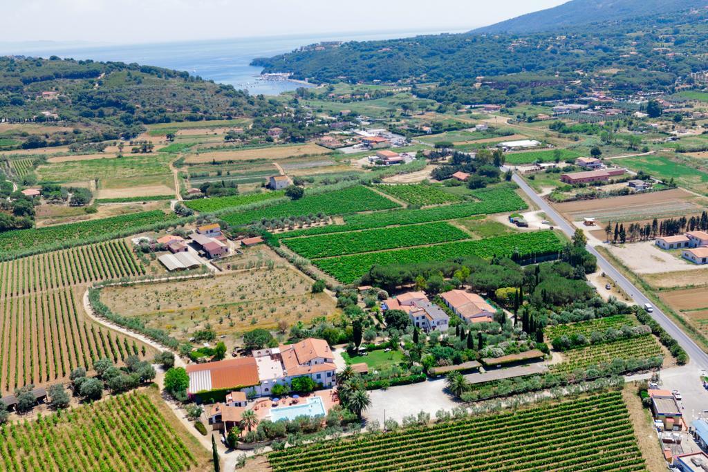 Azienda Agricola Sapereta Porto Azzurro Exterior photo