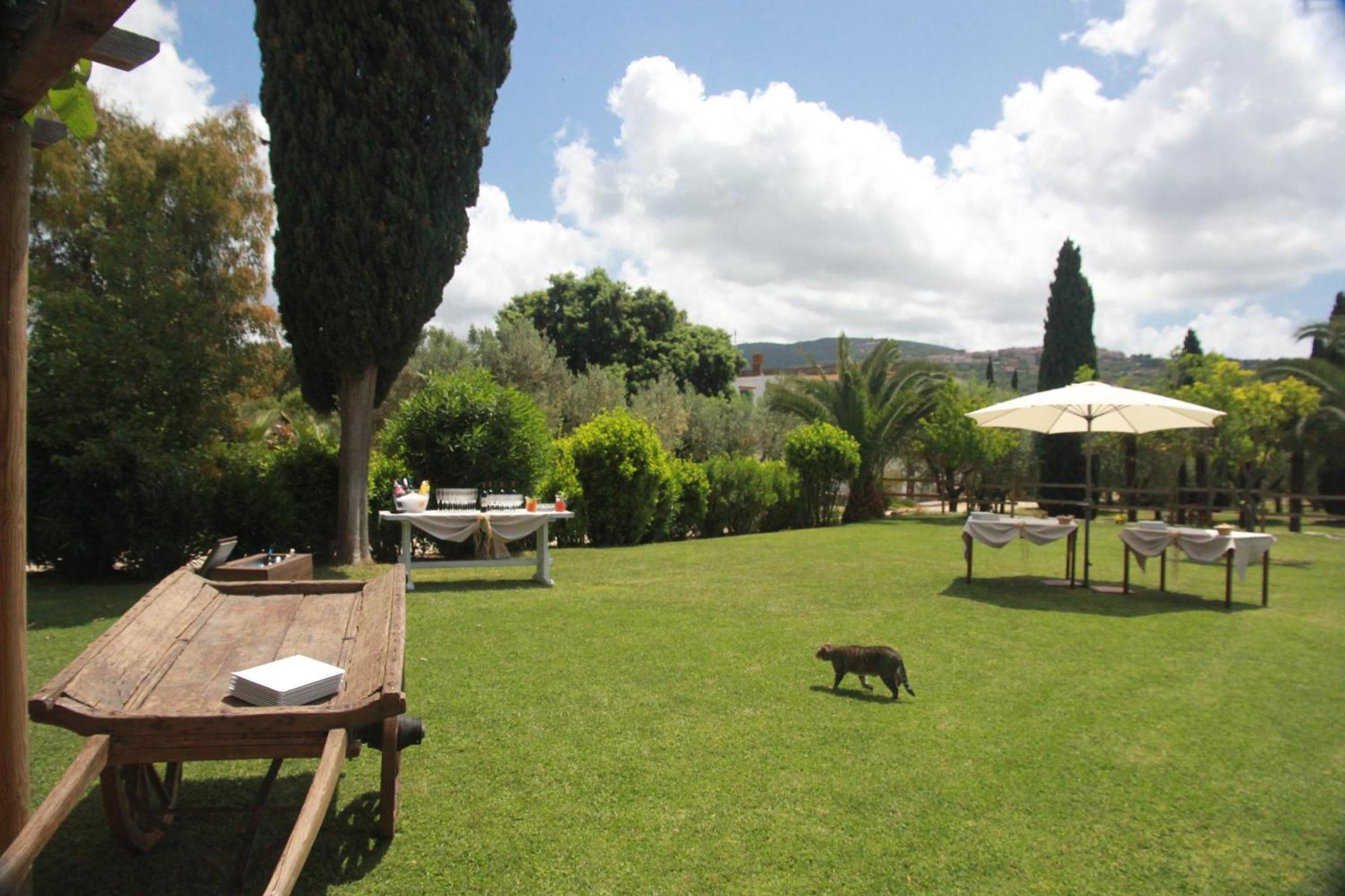 Azienda Agricola Sapereta Porto Azzurro Exterior photo